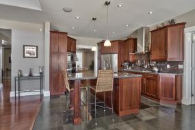 Property listing for 116 Gatepost Pl., Hamilton, ON